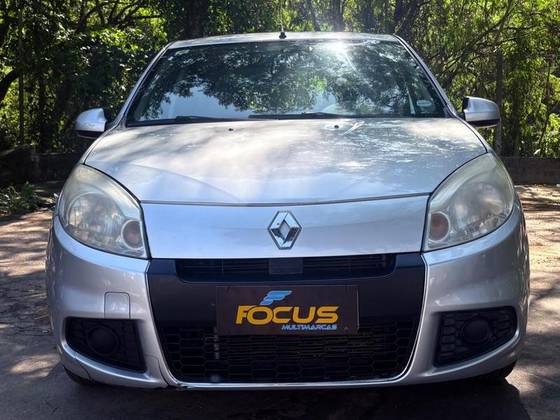 RENAULT SANDERO 1.0 AUTHENTIQUE 16V FLEX 4P MANUAL RENAULT SANDERO 1.0 AUTHENTIQUE 16V FLEX 4P MANUAL